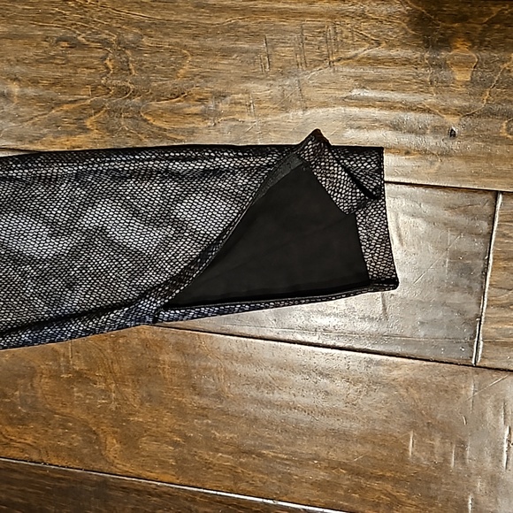 ZARA snakeskin print jeggings - Picture 6 of 8